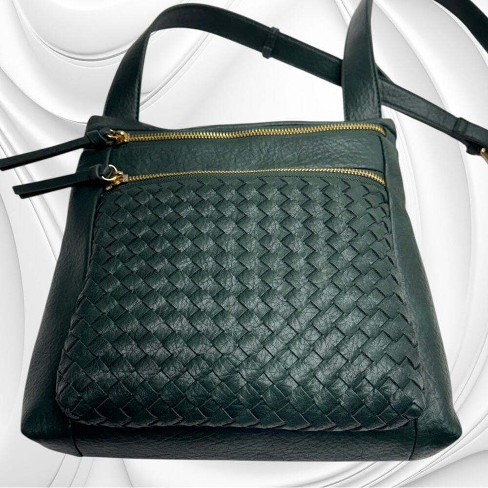 FALLS CREEK Green WOVEN FRONT POCKET NS CROSSBODY Purse - Picture 3 of 5